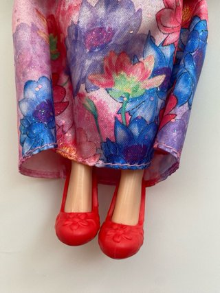 Muñeca Mulán Disney Princess Shimmer Fashion