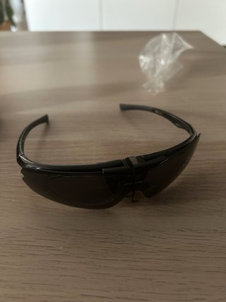 Gafas Oakley flip-up con insert lentes graduables