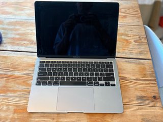 MacBook Air M1 2020 8GB 256GB Gris