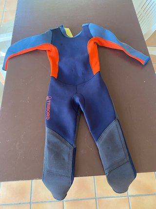 Traje de neopreno talla 8