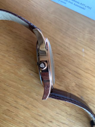 Reloj Croton Marrón y Dorado