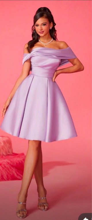 Vestido de fiesta lila