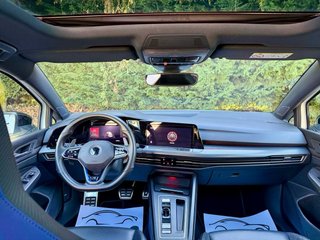 Volkswagen Golf 2024