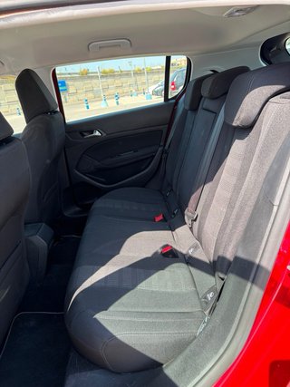 Peugeot 308 2016