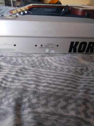Korg Trinity 1995 (salida audio no funciona)