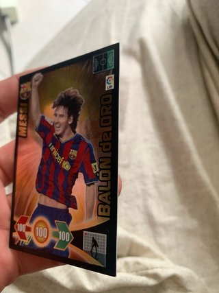 Cromo Messi Balón de Oro 100 Adrenalyn 2009/2010