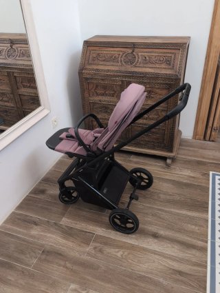 Silla de paseo Carrello ligera color rosa