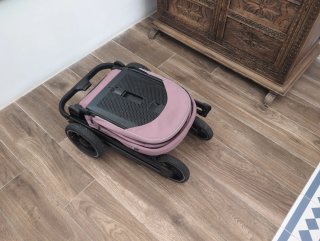 Silla de paseo Carrello ligera color rosa