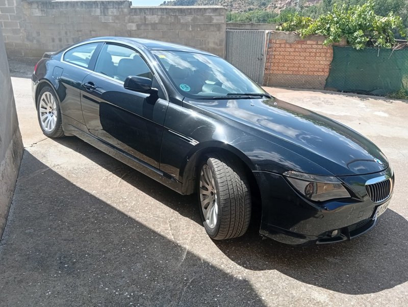 BMW 650i Coupé V8 367CV 2006 - foto 1