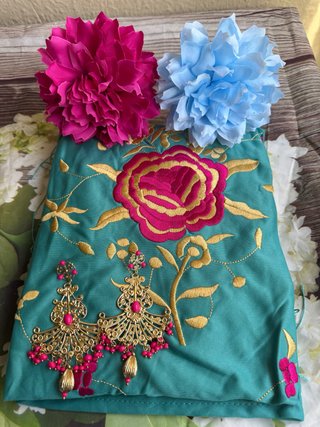 Mantón Flamenca Bordado