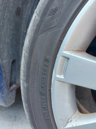 Llantas Ford 4x108 con neumáticos 205/45 16