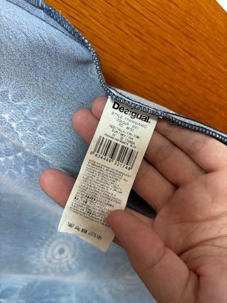 Blusa asimetrica Desigual Talla M