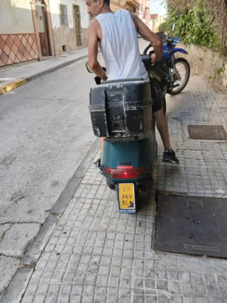 Peugeot SV Verde Scooter