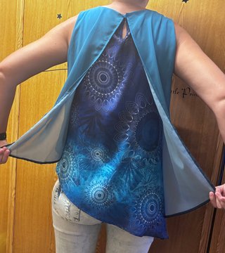 Blusa asimétrica Desigual Talla M