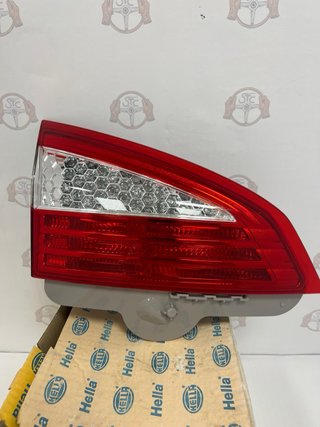 Piloto Hella Ford Mondeo BA7 Izquierdo interior