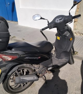 Moto Sym Symphony 50 Negra