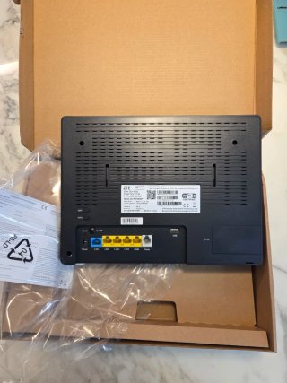 Router Wind3 ZTE ZXHN F6645P Fibra 2.5 GBPS