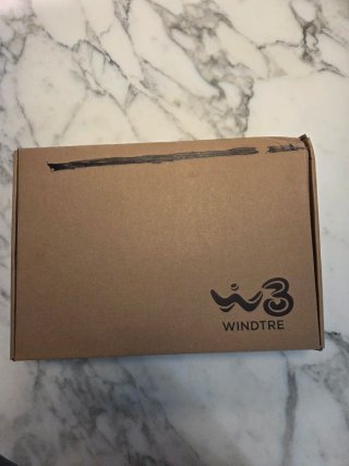 Router Wind3 ZTE ZXHN F6645P Fibra 2.5 GBPS