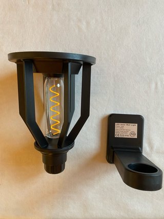 Farol LED Solar Wall Z - Aplique Exterior (Nuevo)