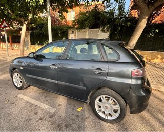 SEAT Ibiza Reference 2006 1.4 75CV - Gasolina