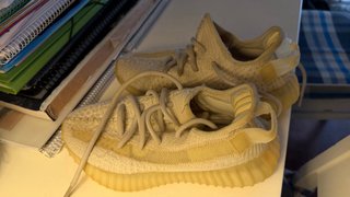 Adidas Yeezy Cream Beige/Amarillo