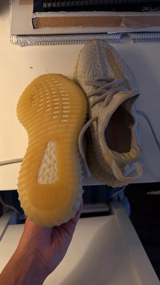 Adidas Yeezy Cream Beige/Amarillo