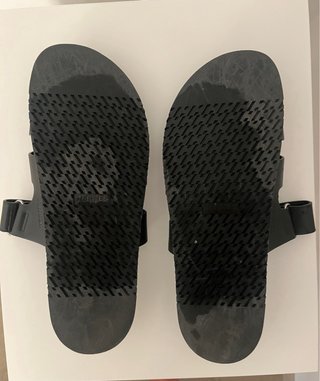 Sandalias Hermès Chypre Talla 47 Negras