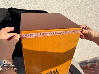 Caja de percusión hecha artesanalmente y con funda