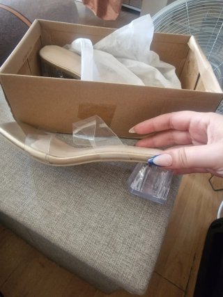 Sandalias SHEIN transparentes tacón bloque