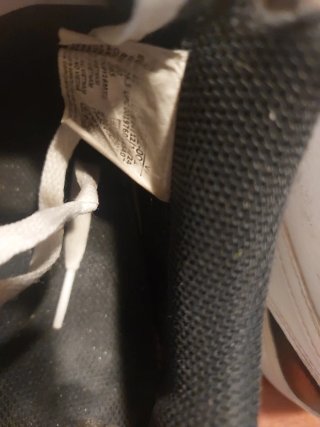 Zapatillas Nike Negras y Blancas