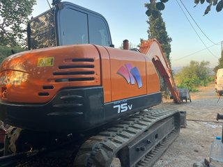 Excavadora Doosan solar 75V 8 Toneladas