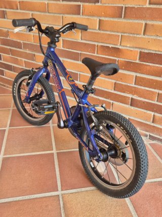 Bicicleta Infantil Carrera Cosmos 14" super ligera