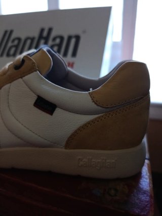 Zapatos Callaghan Adaptación