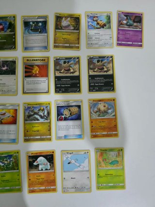 Mazzo 50 carte Pokémon miste