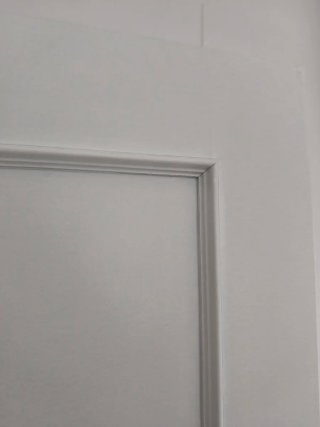 Puerta madera blanca interior