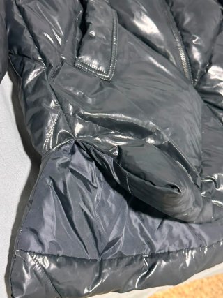 Abrigo Benetton Negro Brillante