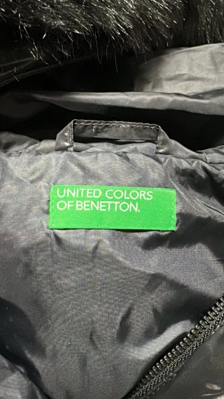 Abrigo Benetton Negro Brillante