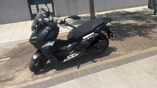 Keeway RKF Moto Negra/Gris