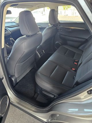 Lexus NX 2021
