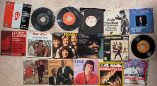 Lote 69 singles vinilo españoles italianos + otros
