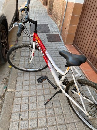 Bicicleta TOPBIKE Roja y Blanca