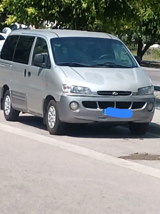 Hyundai H-1 1999