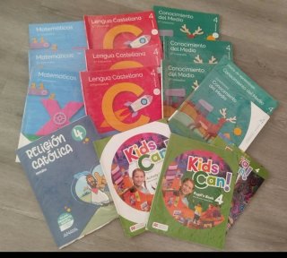 Se venden libros de 4 de primaria en buen estado