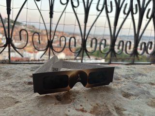 Gafas Eclipse Solar 2026 x Once