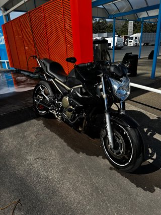 Yamaha XJ6 N Carnet A2 30.000 KM