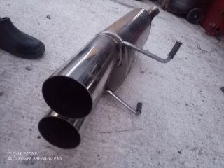 Tubo de escape doble Honda