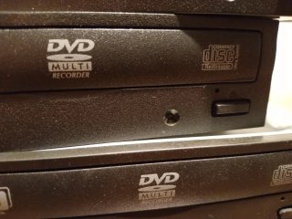 Lotto di 3 masterizzatori DVD da computer