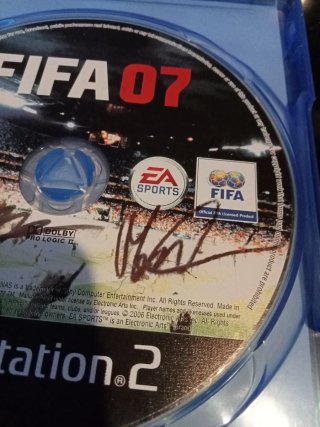 FIFA 07 PS2 Firmado Ronaldinho y David Villa