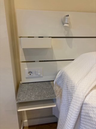 Cama BRIMNES 160x200 + Cabecero LED