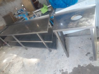 Mesa de acero inoxidable